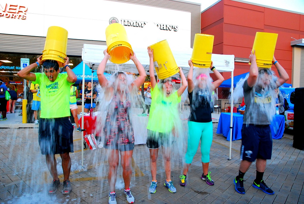Social Psychology 101: 5 Marketing Lessons I Learned Watching the ALS Ice Bucket Challenge Go Viral